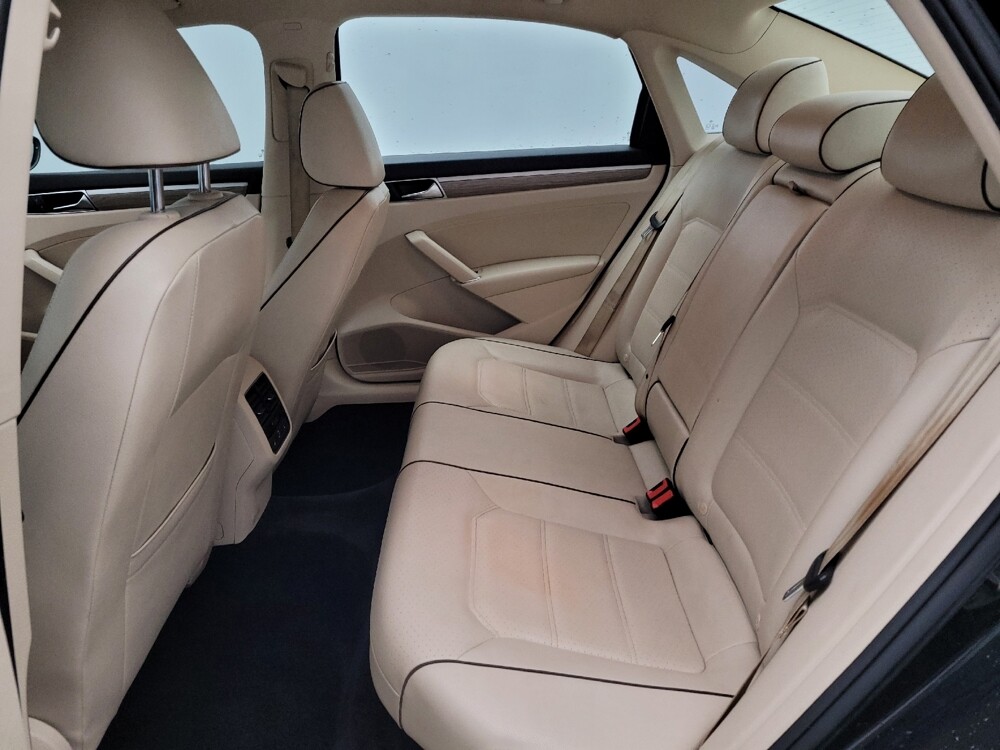 2018 Volkswagen Passat in Raleigh, NC 27604 - 18085310 18