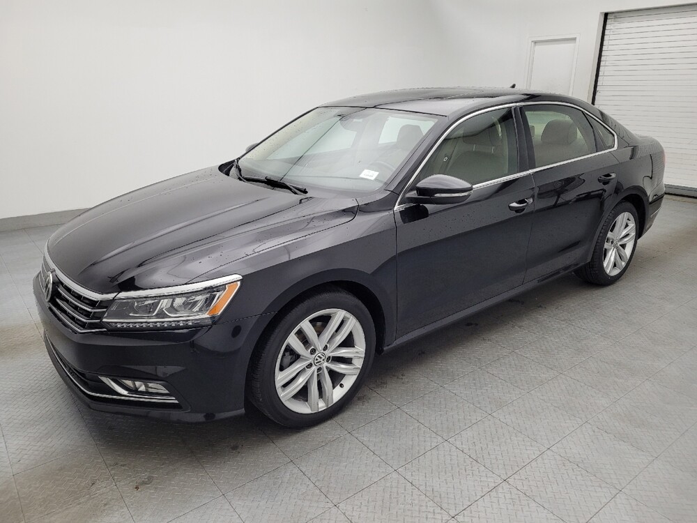 2018 Volkswagen Passat in Raleigh, NC 27604 - 18085310 2