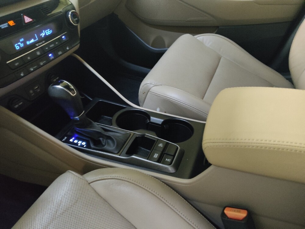 2016 Hyundai Tucson in Columbia, SC 29210 - 18085311 26