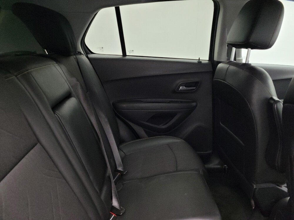 2020 Chevrolet Trax in Greensboro, NC 27407 - 18085312 19