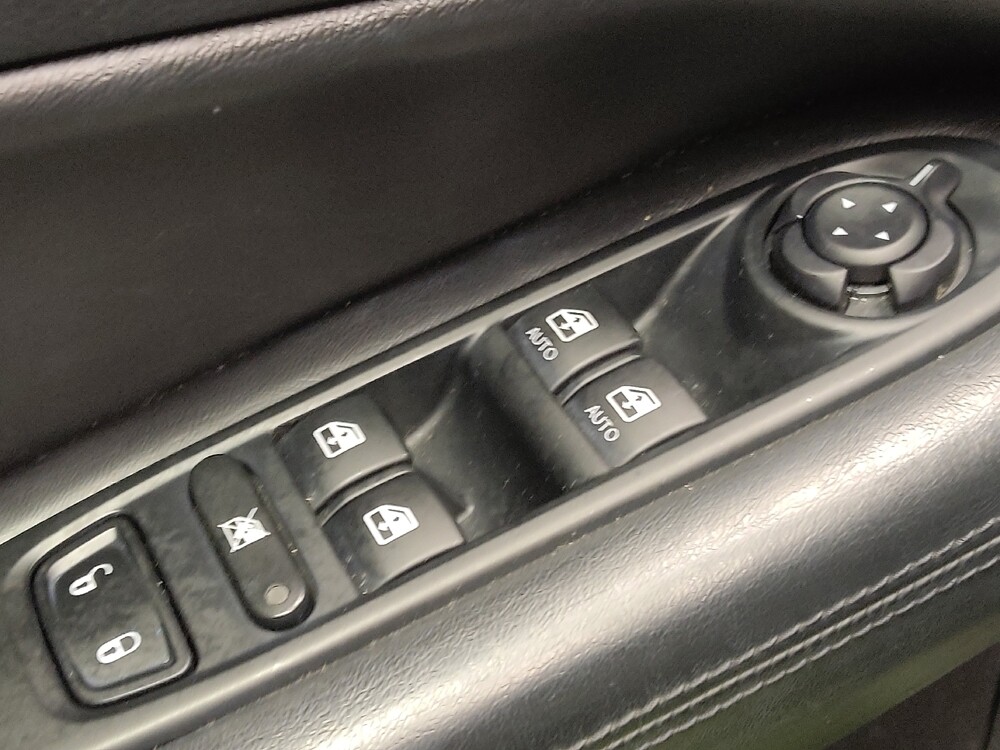 2018 Jeep Compass in Columbia, SC 29210 - 18085313 27