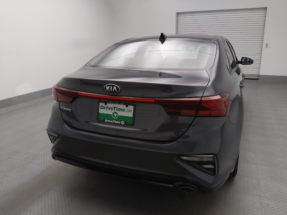 2019 Kia Forte in Lakewood, CO 80215 - 18085322 7