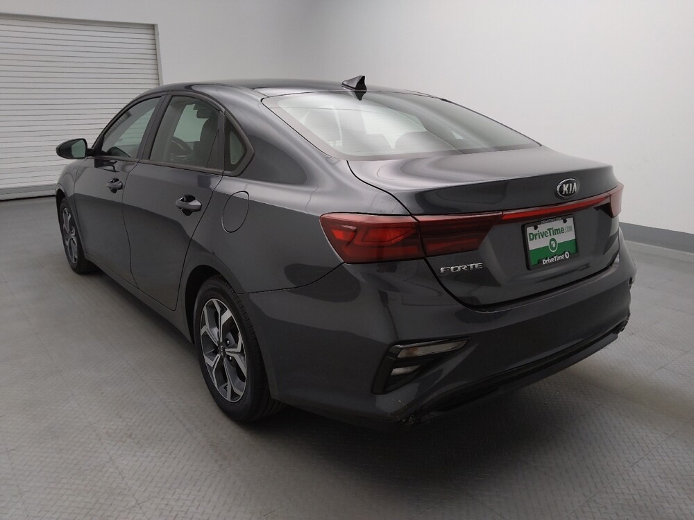 2019 Kia Forte in Lakewood, CO 80215 - 18085322 5