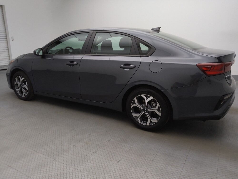 2019 Kia Forte in Lakewood, CO 80215 - 18085322 3