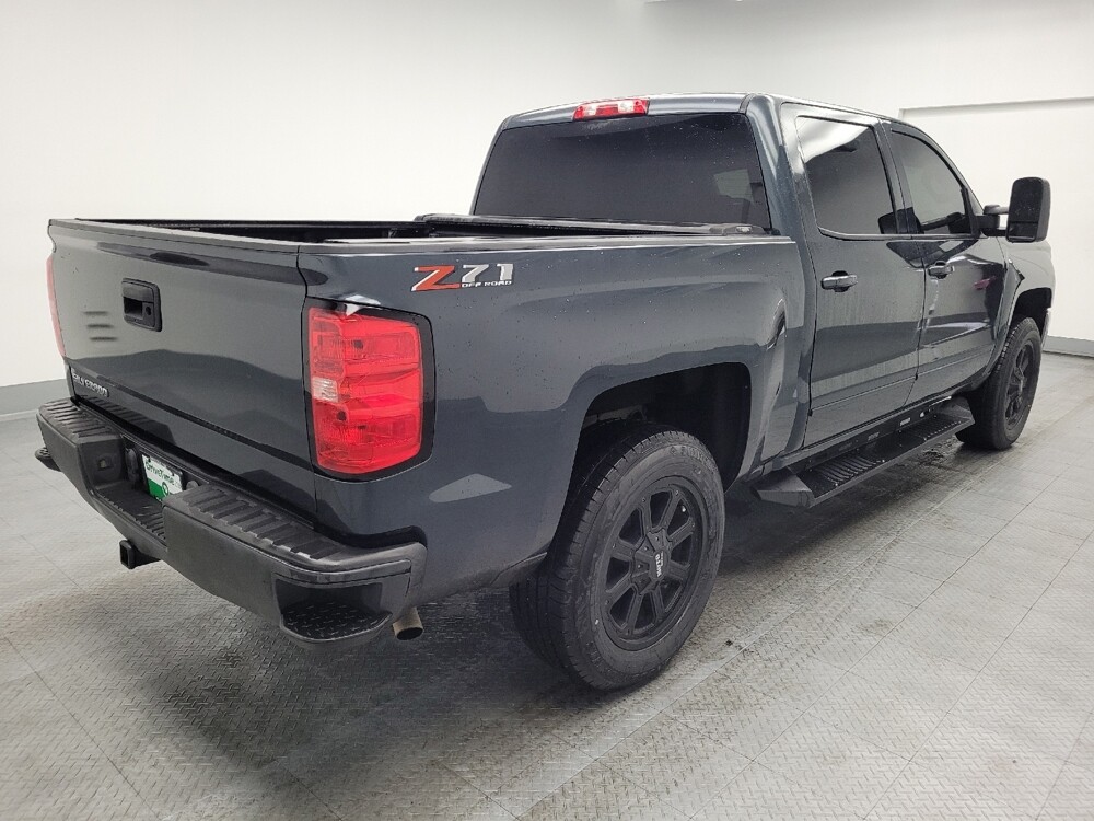 2018 Chevrolet Silverado 1500 in St. Louis, MO 63125 - 18085325 9