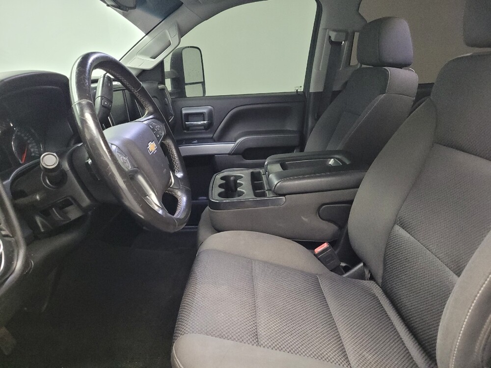 2018 Chevrolet Silverado 1500 in St. Louis, MO 63125 - 18085325 17