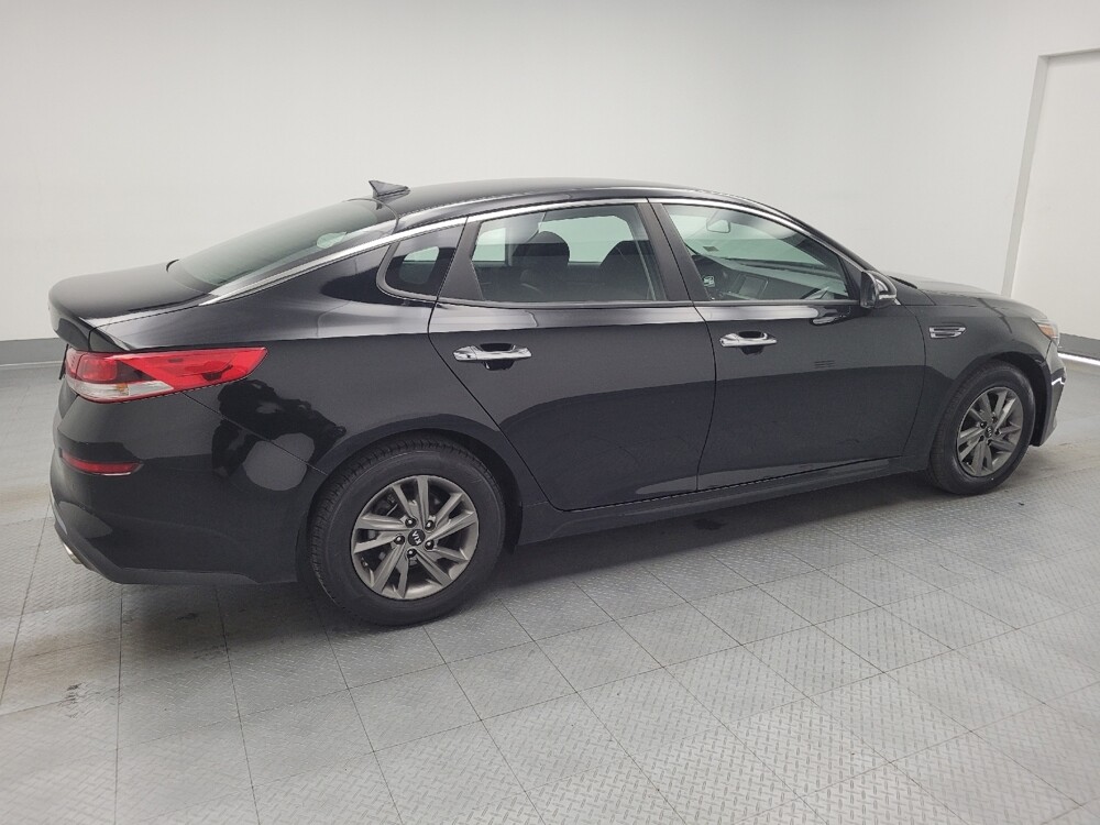 2019 Kia Optima in Memphis, TN 38115 - 18085327 10