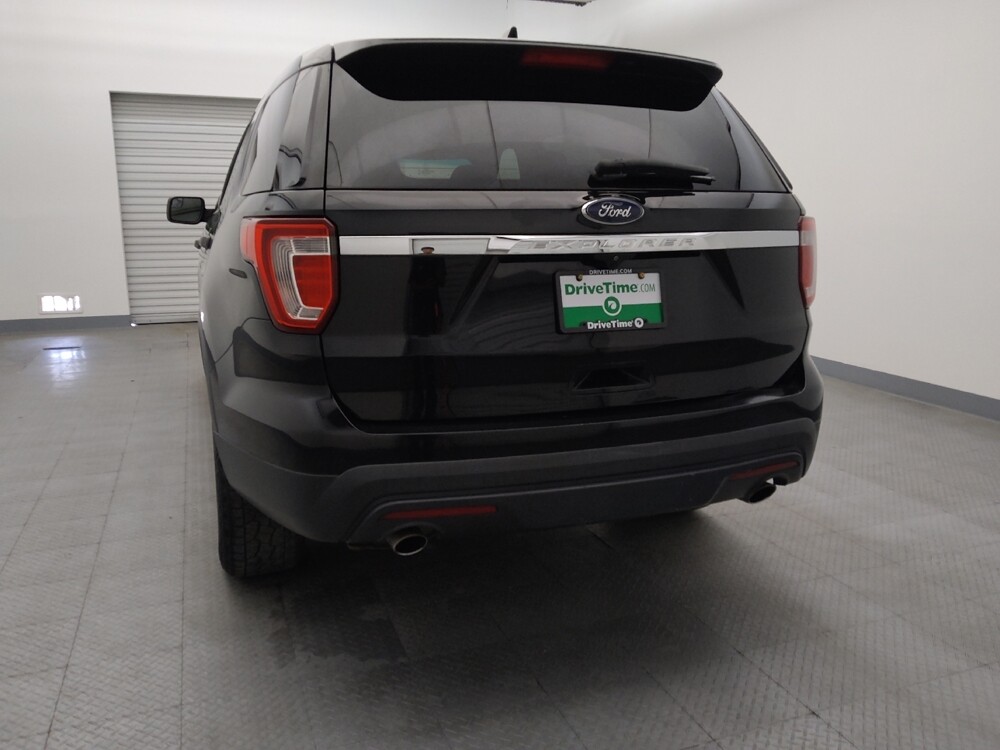 2017 Ford Explorer in Houston, TX 77060 - 18085333 6