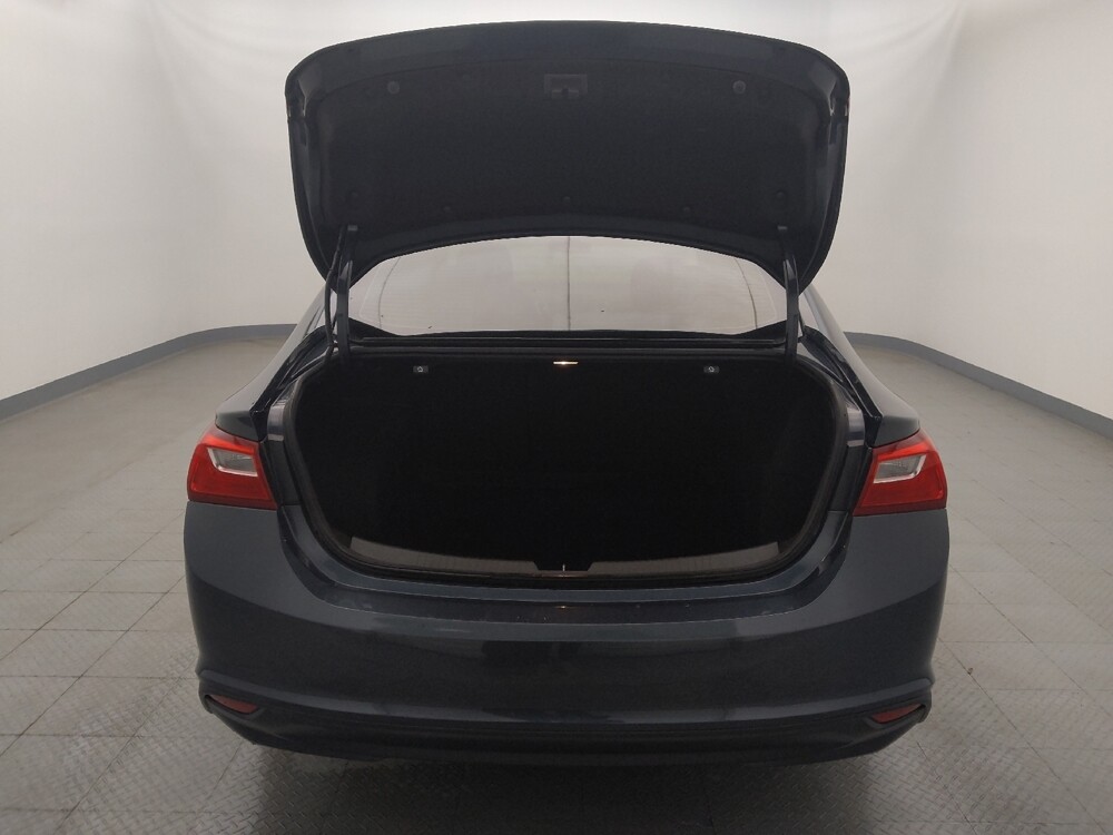 2020 Chevrolet Malibu in Houston, TX 77034 - 18085334 29