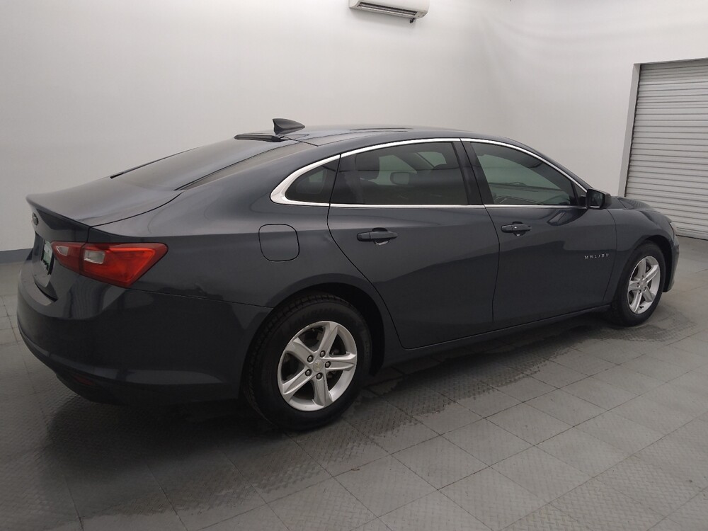 2020 Chevrolet Malibu in Houston, TX 77034 - 18085334 10