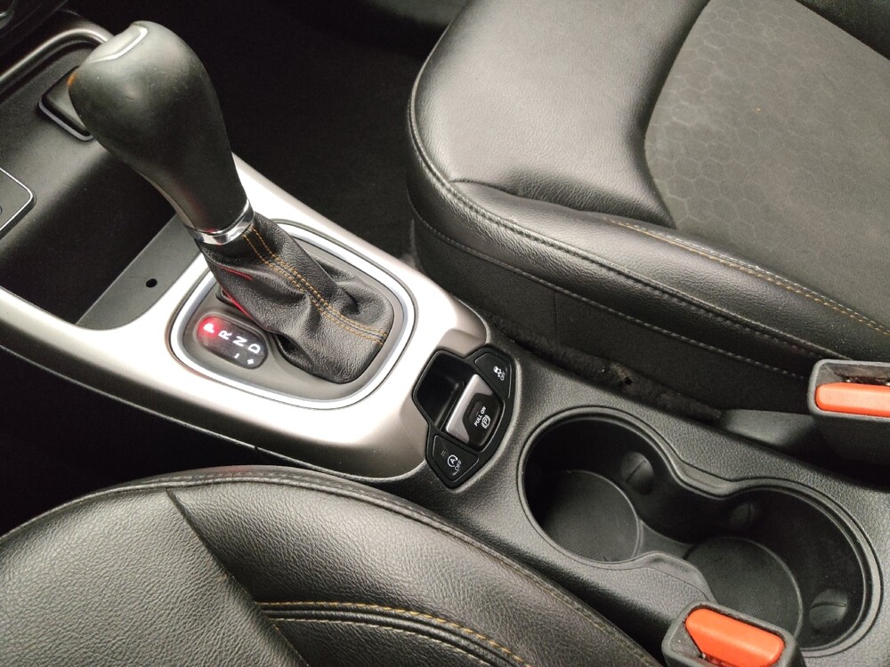 2019 Jeep Compass in Houston, TX 77034 - 18085335 26