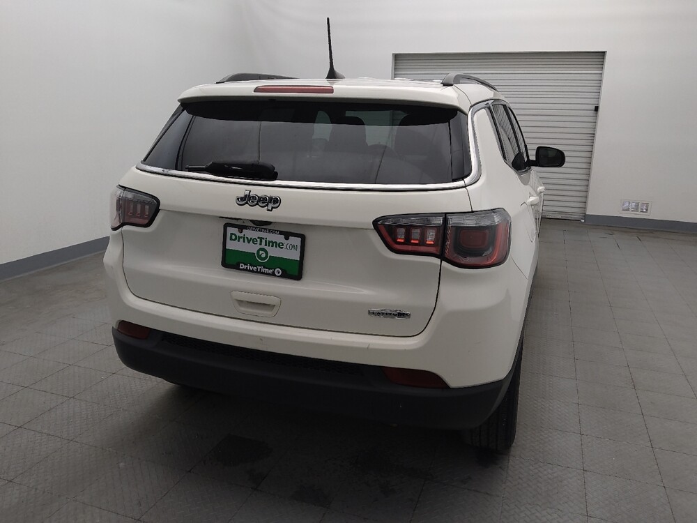 2019 Jeep Compass in Houston, TX 77034 - 18085335 7