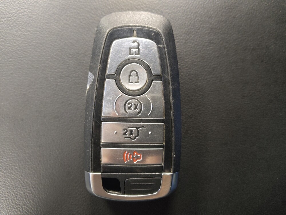 2022 Ford Explorer in Houston, TX 77034 - 18085342 32