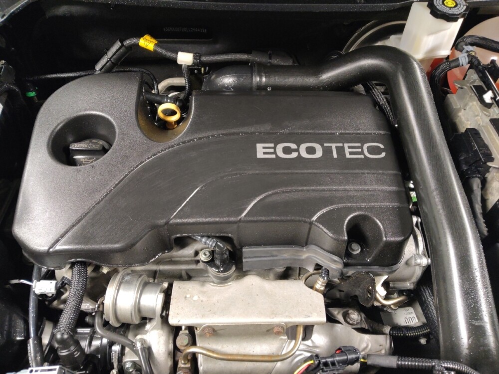 2020 Chevrolet Equinox in San Antonio, TX 78238 - 18085344 30