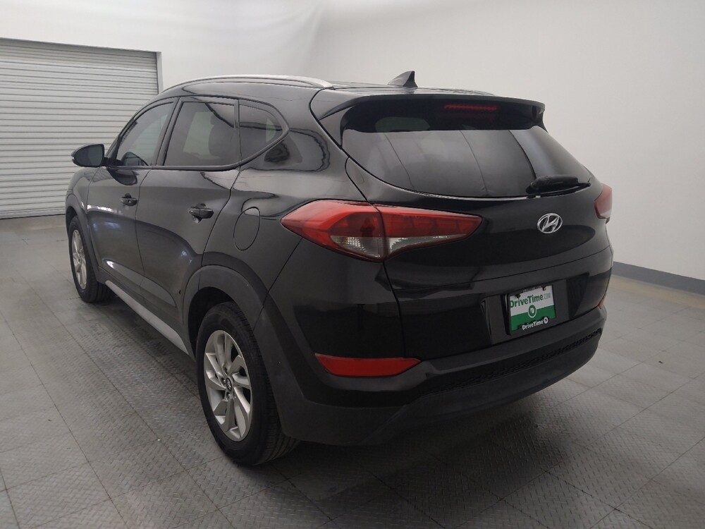 2017 Hyundai Tucson in Houston, TX 77034 - 18085346 5