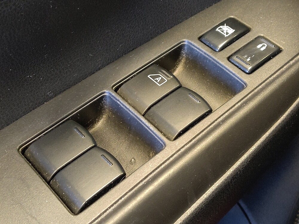 2018 Nissan Versa in Houston, TX 77034 - 18085347 27