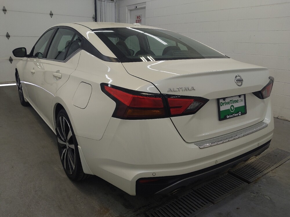 2020 Nissan Altima in Fairfield, OH 45014 - 18085348 5