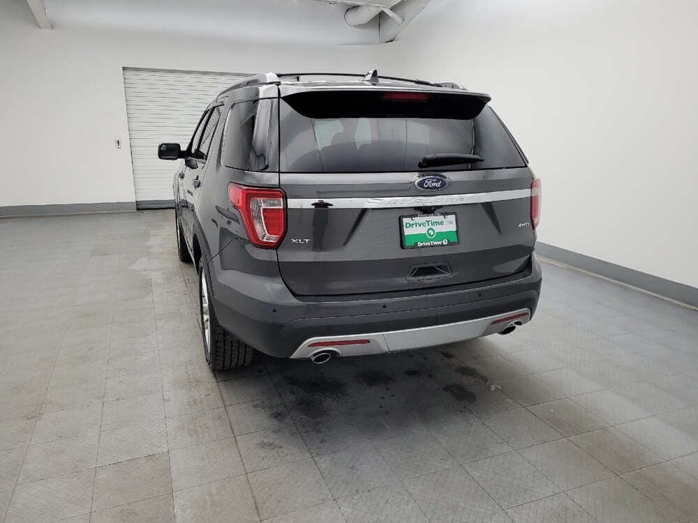 2017 Ford Explorer in Louisville, KY 40258 - 18085352 6
