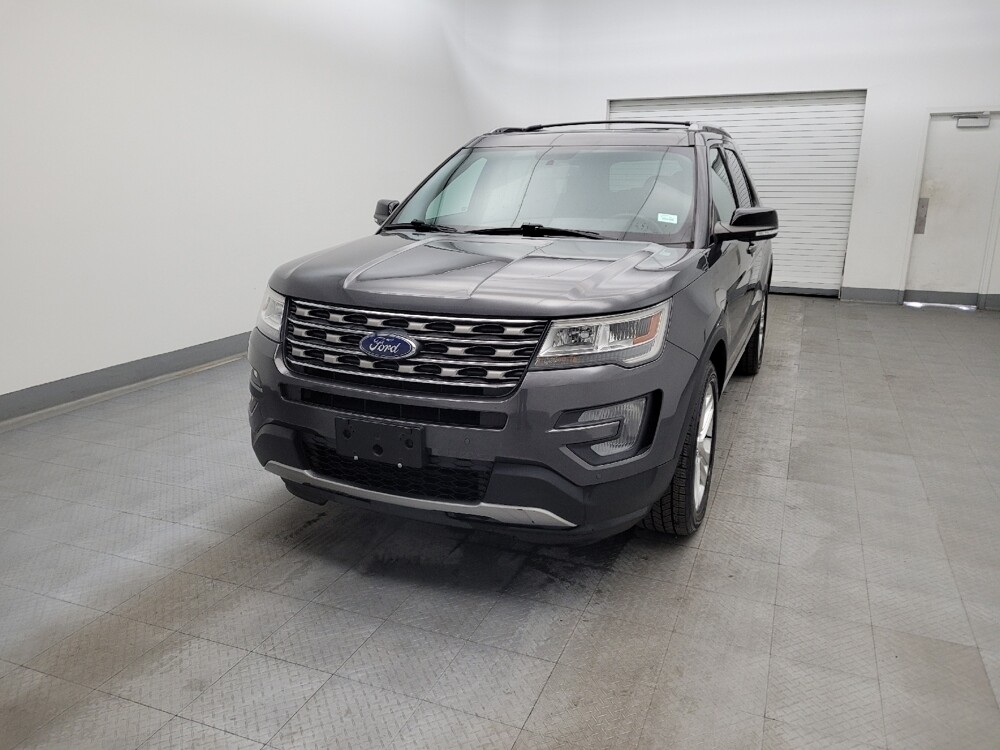 2017 Ford Explorer in Louisville, KY 40258 - 18085352 15