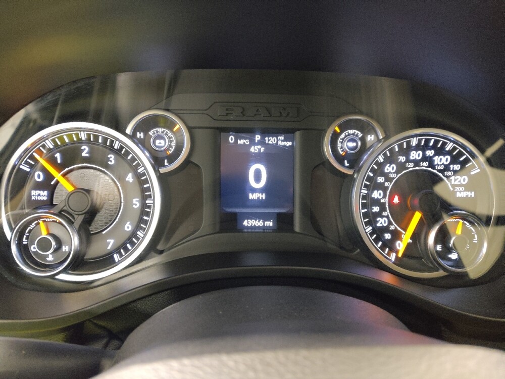 2019 RAM 1500 in Columbus, OH 43231 - 18085354 23