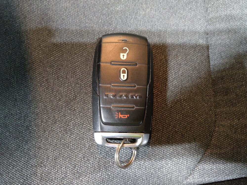 2019 RAM 1500 in Columbus, OH 43231 - 18085354 32