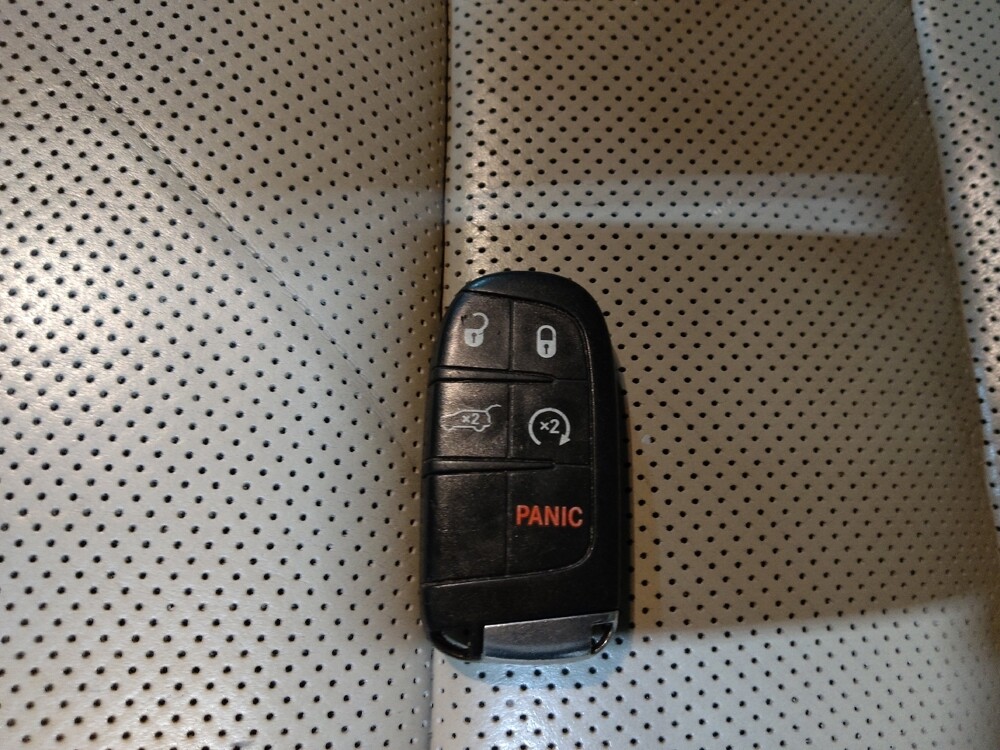 2015 Jeep Grand Cherokee in Newport News, VA 23601 - 18085365 32