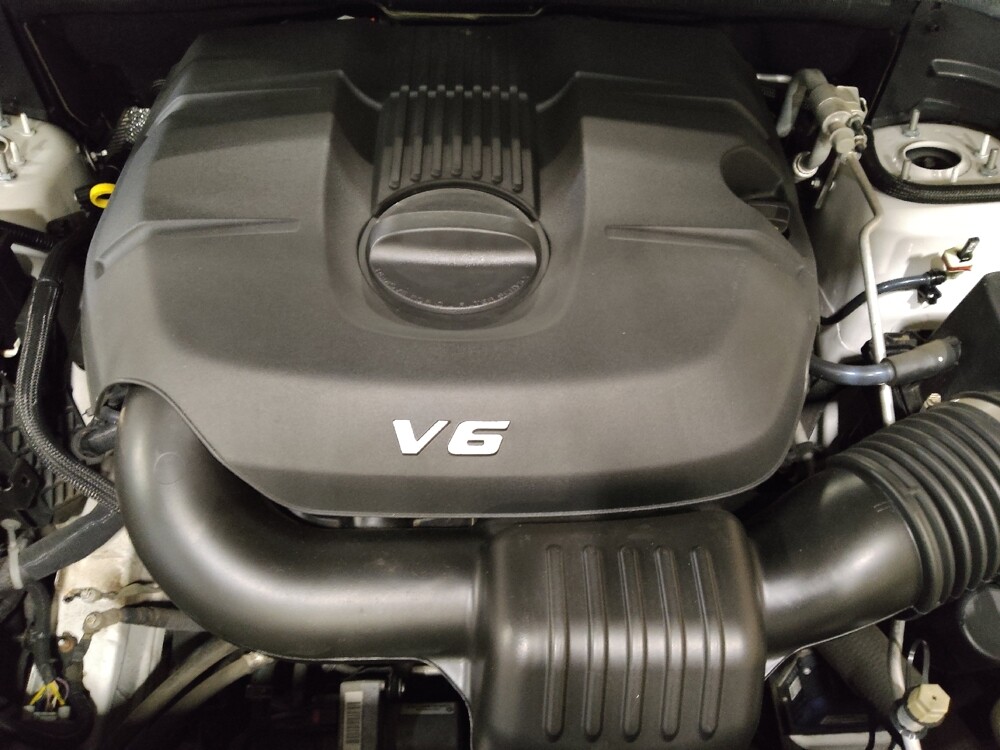 2015 Jeep Grand Cherokee in Newport News, VA 23601 - 18085365 30