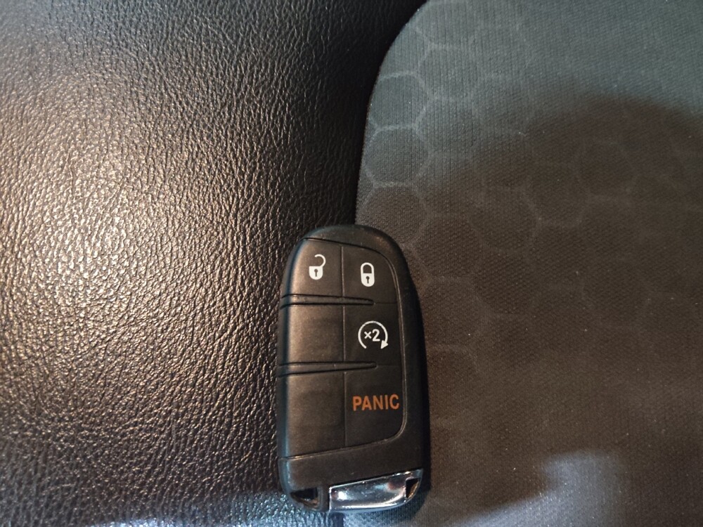 2018 Jeep Compass in Plymouth Meeting, PA 19462 - 18085368 32