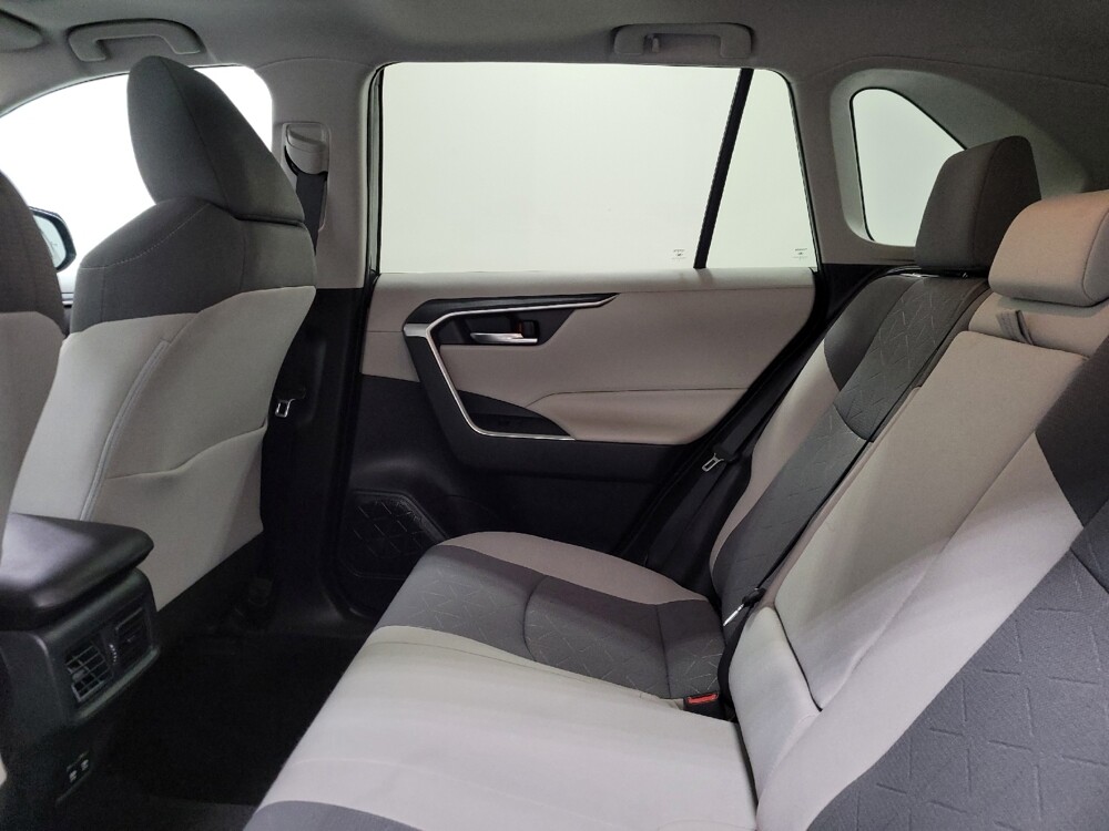 2019 Toyota RAV4 in Pittsburgh, PA 15237 - 18085370 18