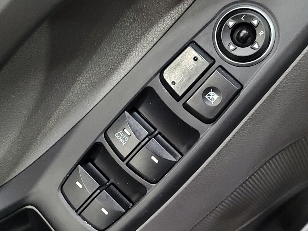 2016 Hyundai Elantra in Owings Mills, MD 21117 - 18085372 27