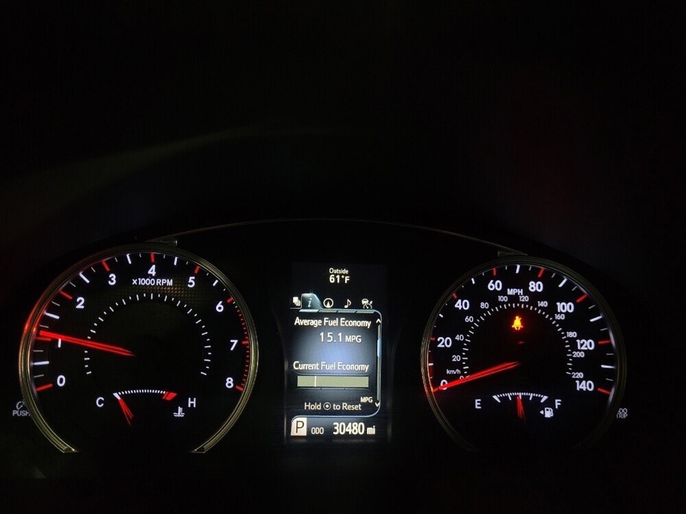 2015 Toyota Camry in Laurel, MD 20724 - 18085376 23