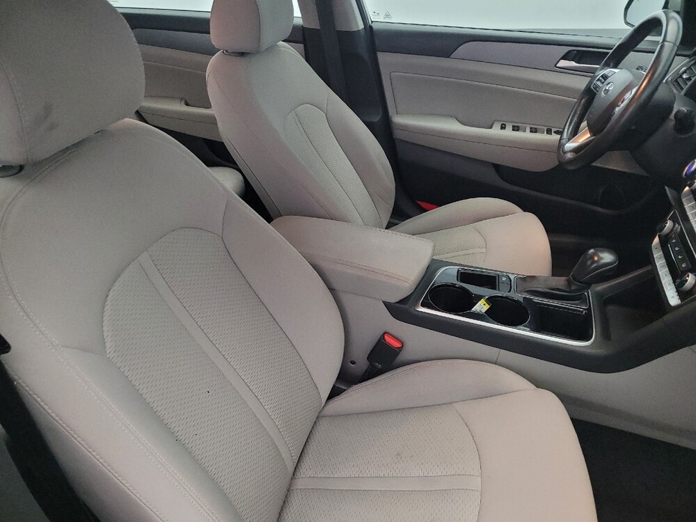 2018 Hyundai Sonata in Glen Burnie, MD 21061 - 18085378 20