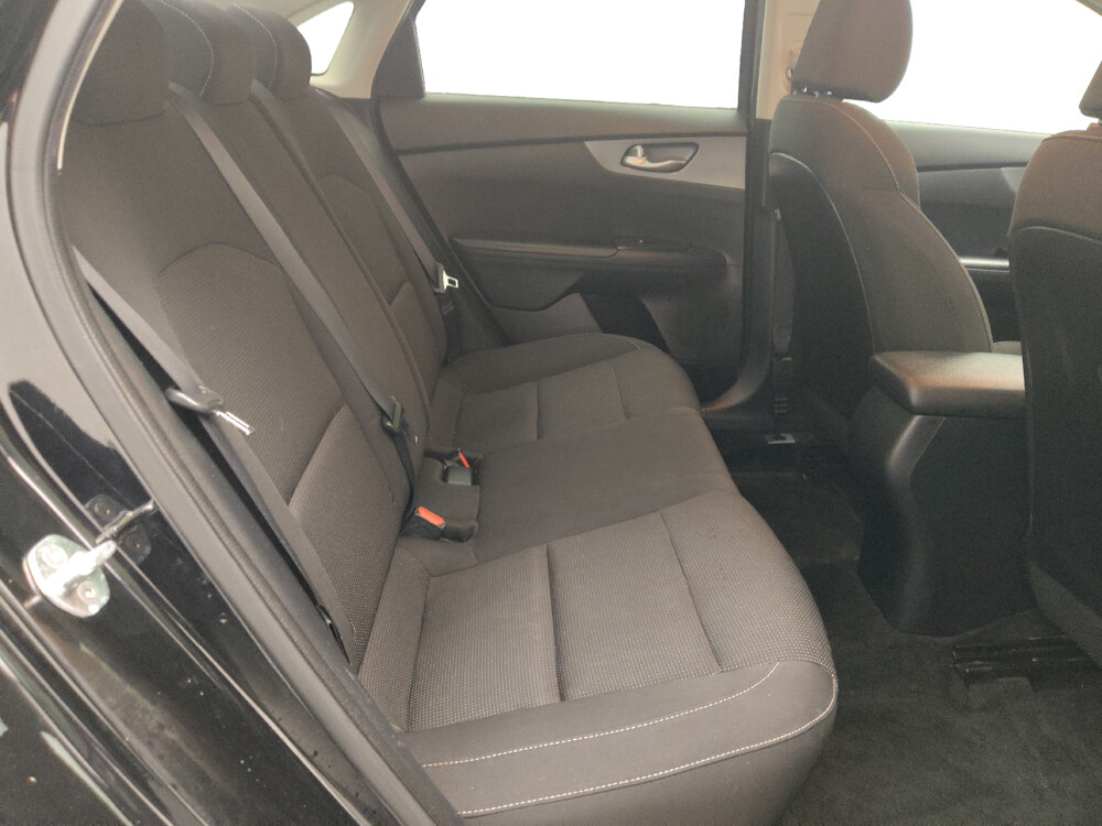 2020 Kia Forte in Peoria, IL 61615 - 18085382 19