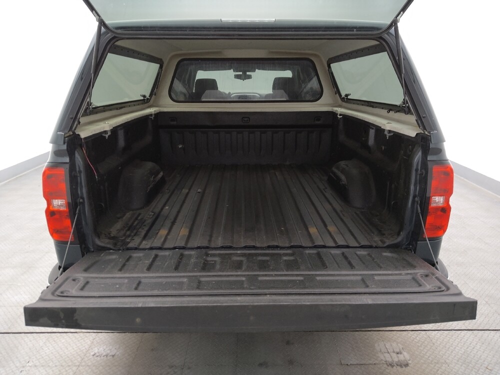 2018 Chevrolet Silverado 1500 in Independence, MO 64055 - 18085385 29