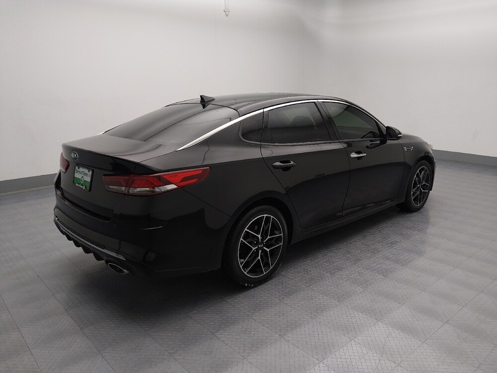 2020 Kia Optima in Gladstone, MO 64118 - 18085387 10