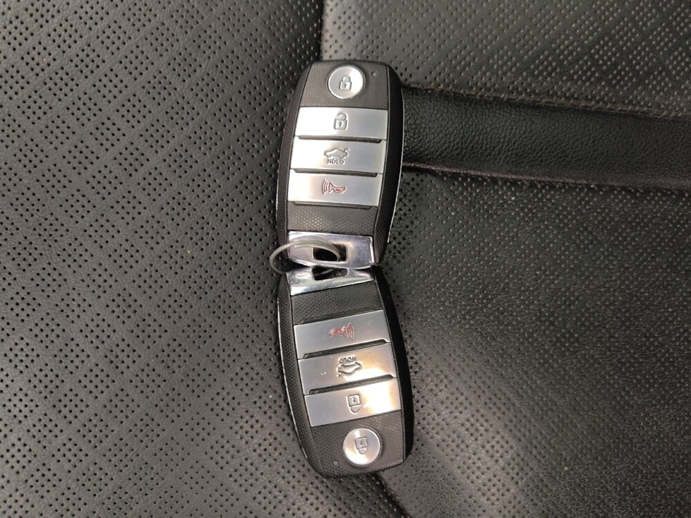 2020 Kia Optima in Gladstone, MO 64118 - 18085387 32