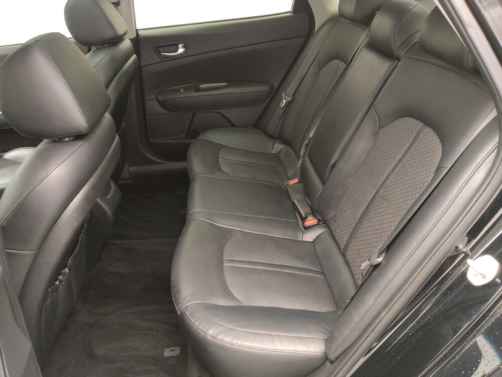 2020 Kia Optima in Gladstone, MO 64118 - 18085387 18