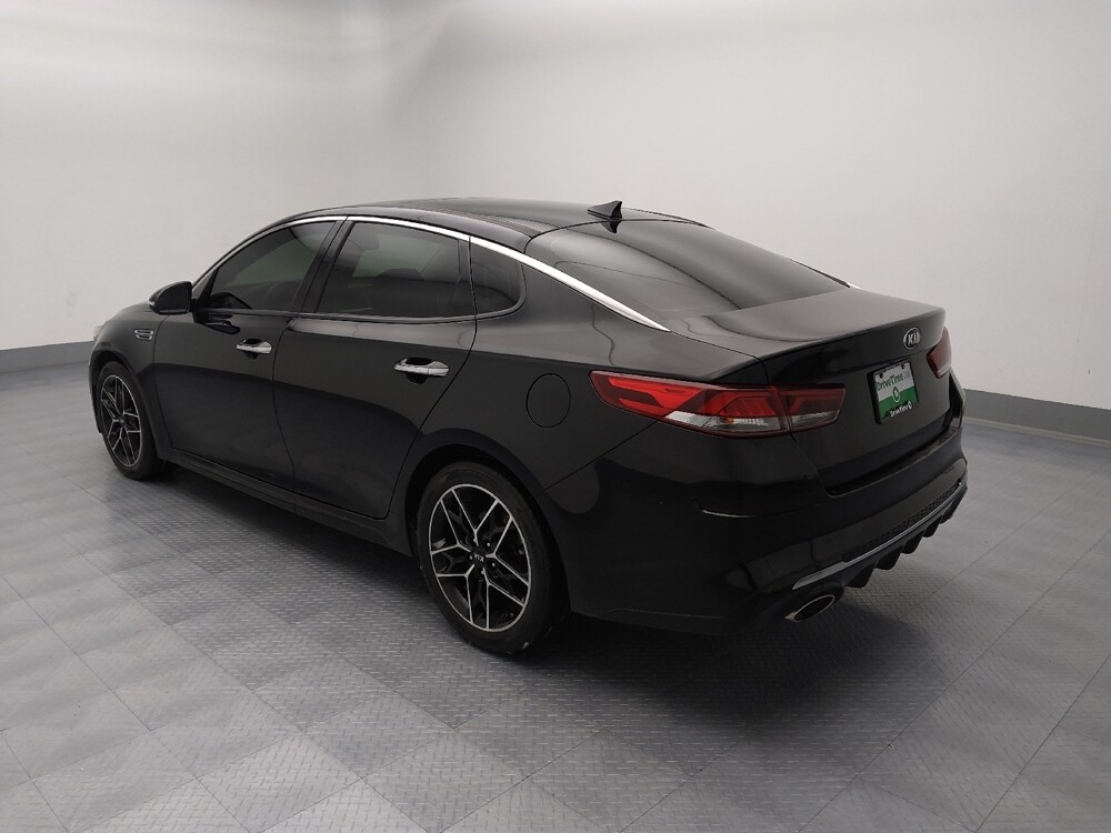 2020 Kia Optima in Gladstone, MO 64118 - 18085387 3