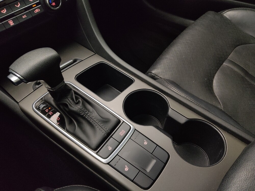 2020 Kia Optima in Gladstone, MO 64118 - 18085387 26