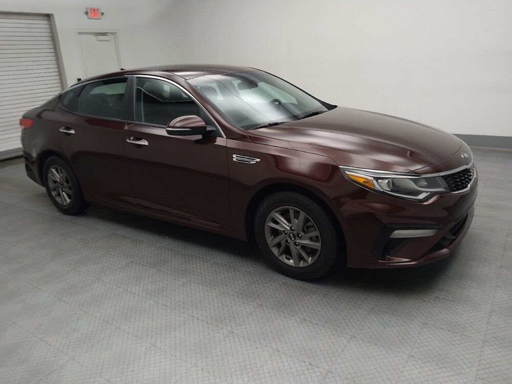 2019 Kia Optima in St. Louis, MO 63125 - 18085388 11