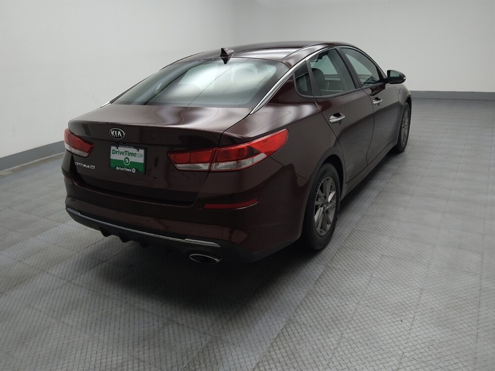 2019 Kia Optima in St. Louis, MO 63125 - 18085388 9