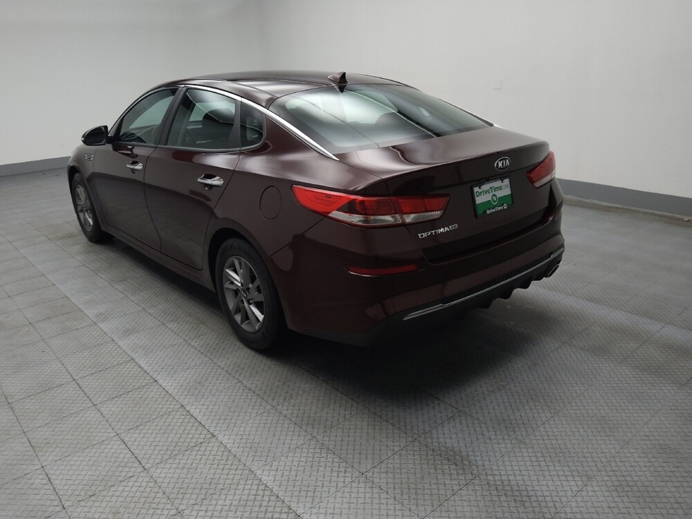 2019 Kia Optima in St. Louis, MO 63125 - 18085388 5