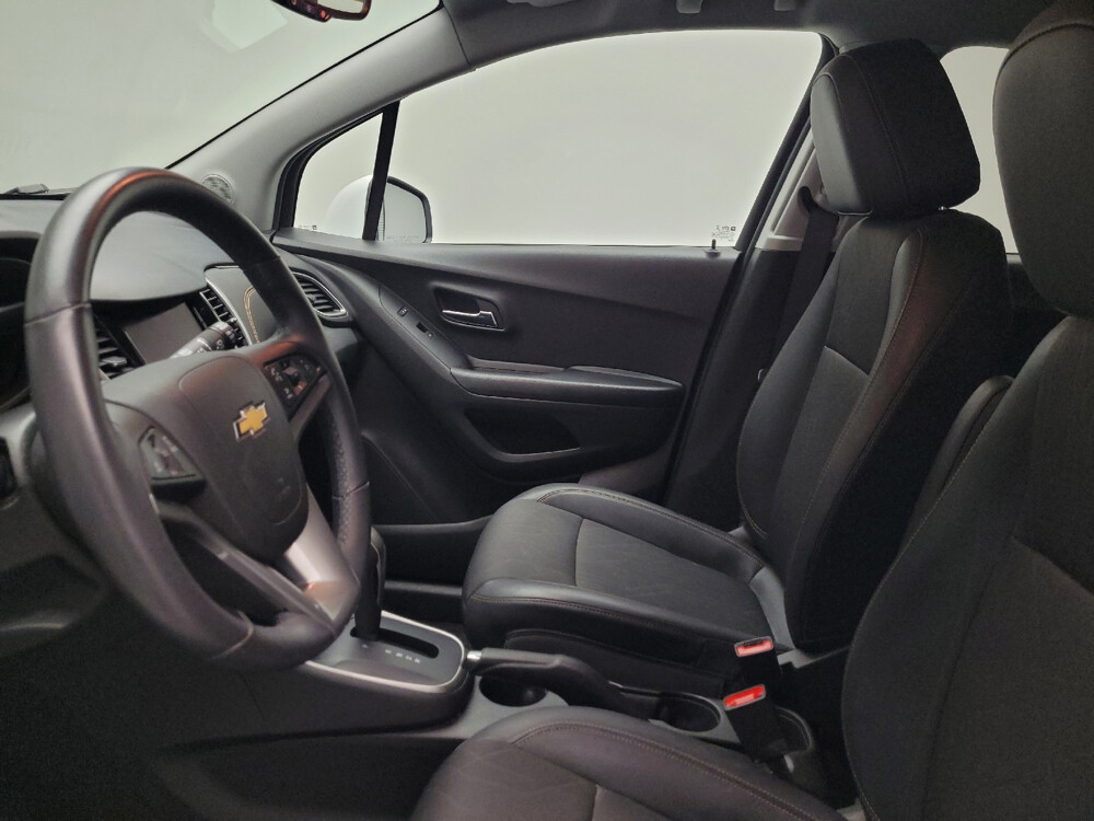 2022 Chevrolet Trax in Peoria, IL 61615 - 18085389 17