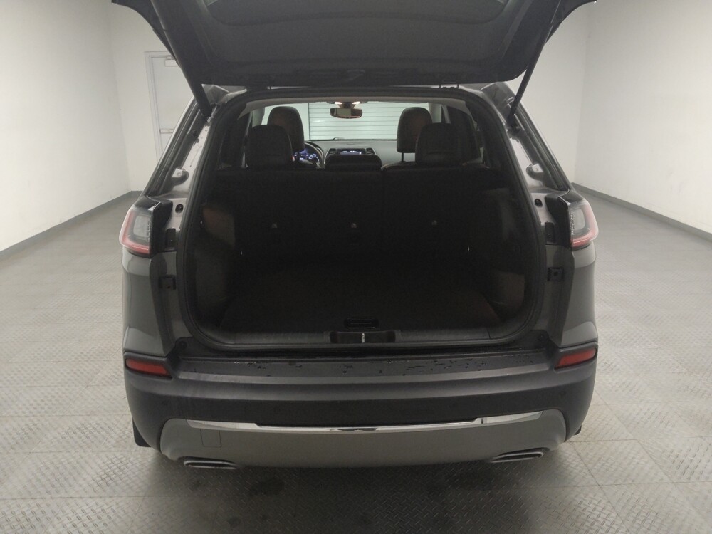 2019 Jeep Cherokee in Madison, TN 37115 - 18085394 29