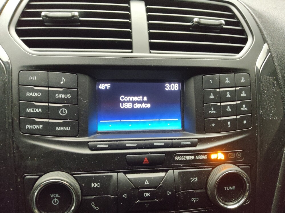 2019 Ford Explorer in Eastpointe, MI 48021 - 18085396 25