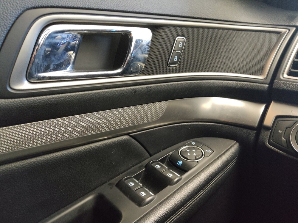 2019 Ford Explorer in Eastpointe, MI 48021 - 18085396 27