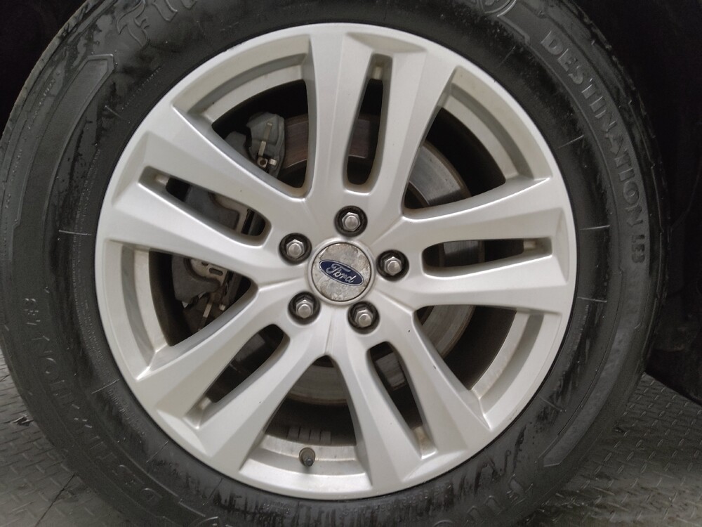 2019 Ford Explorer in Eastpointe, MI 48021 - 18085396 31