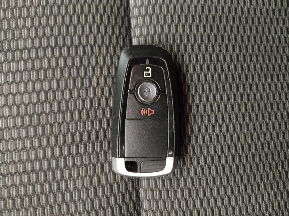 2019 Ford Explorer in Eastpointe, MI 48021 - 18085396 32