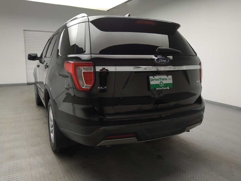 2019 Ford Explorer in Eastpointe, MI 48021 - 18085396 6