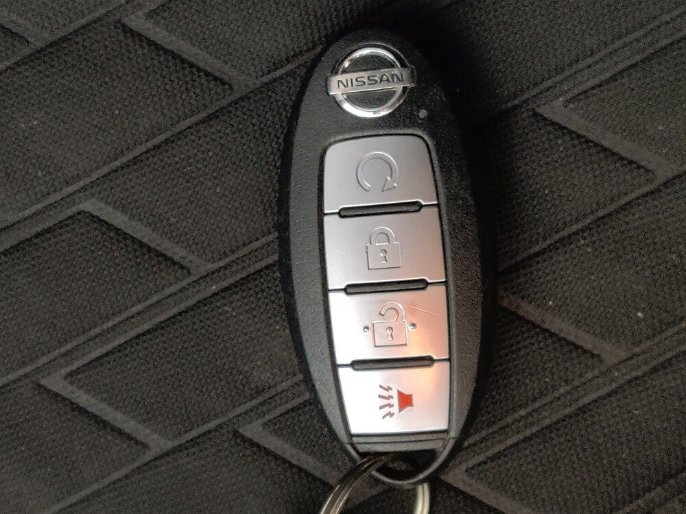 2021 Nissan Kicks in Peoria, IL 61615 - 18085398 32